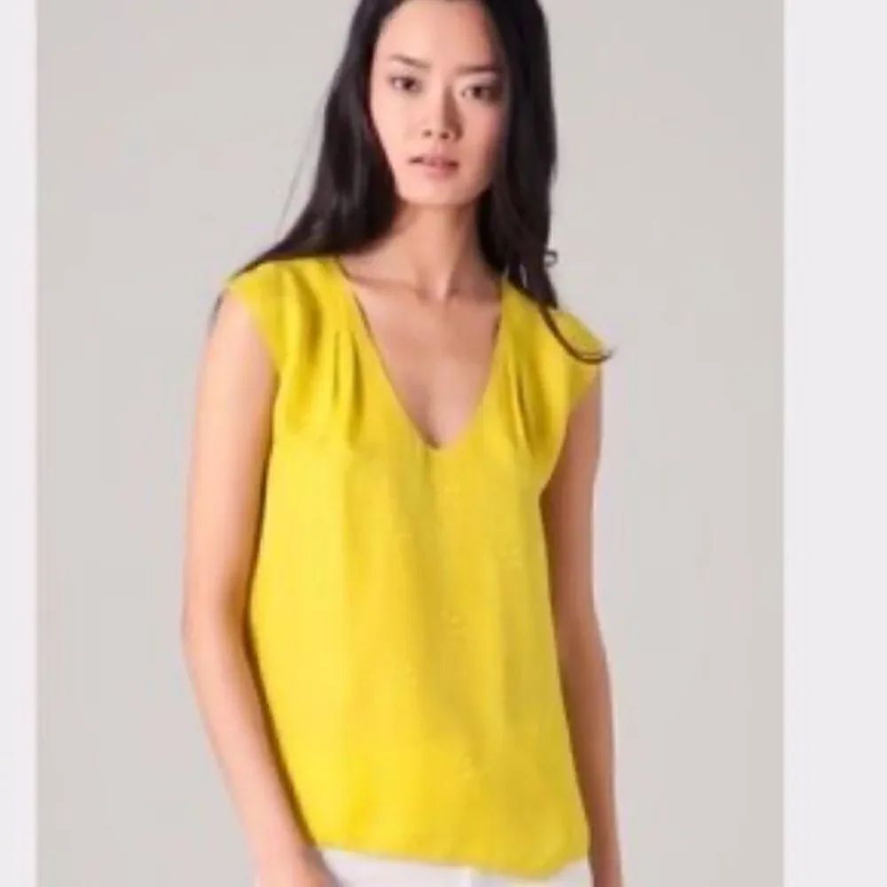 Rebecca Taylor silk blend Chartreuse open back blouse size 2 EUC